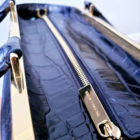 Michael kors lana tote - Picture 6 of 12